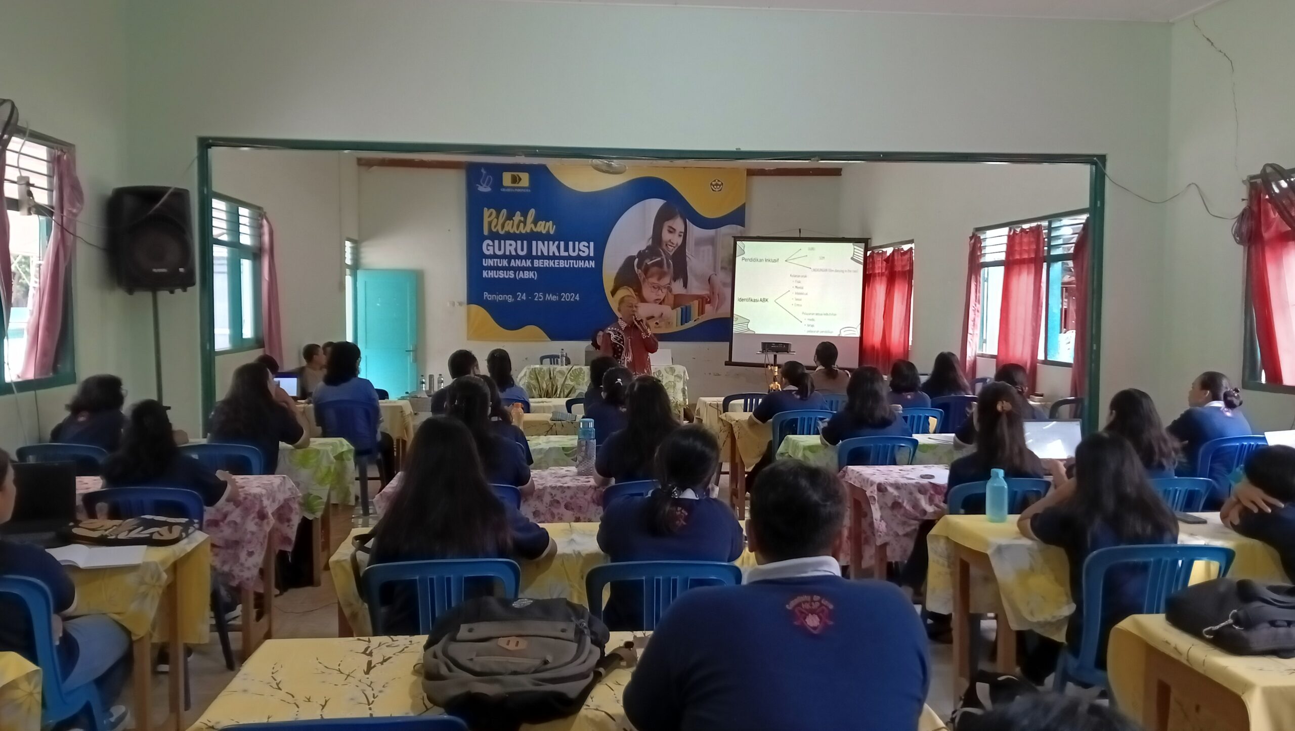 HARI PERTAMA, PELATIHAN GURU INKLUSI ANAK BERKEBUTUHAN KHUSUS (ABK)